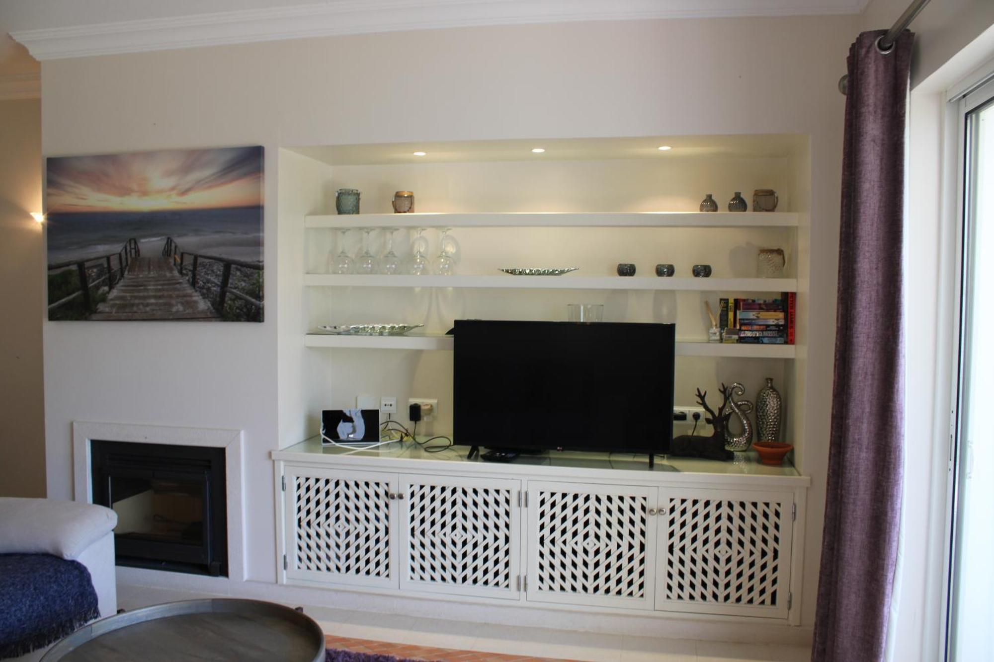 Luxury 2 Bedroom Apartment With Private Garden Almancil Exterior photo