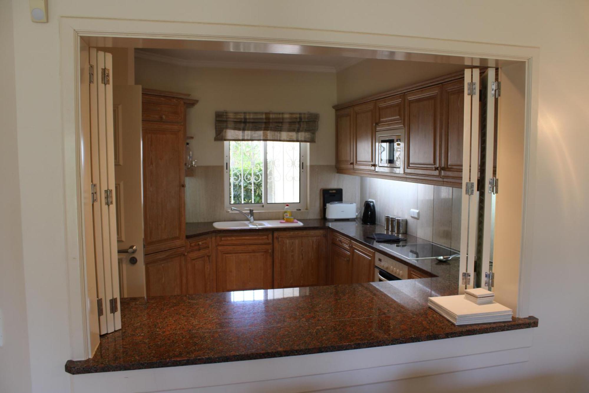 Luxury 2 Bedroom Apartment With Private Garden Almancil Exterior photo